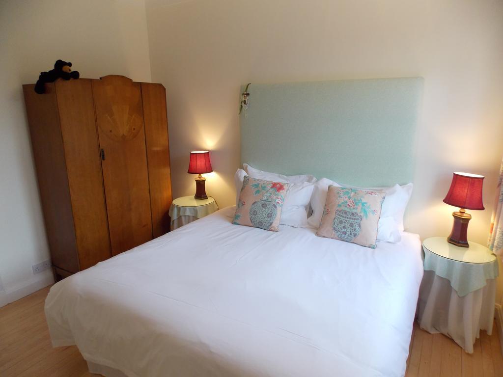 Violet Bank Apartment Morningside Edinburgh Room photo